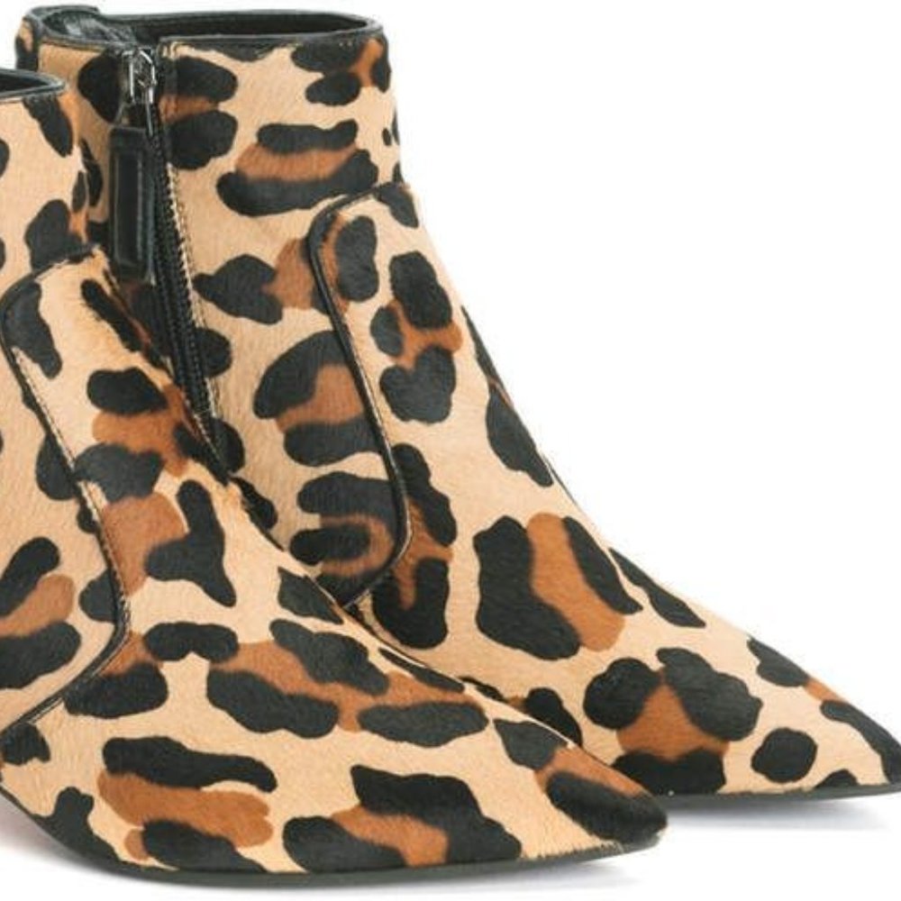 AQUATALIA Marilisa Leopard Calf Hair Kitten Heel Booties Size 8 - Picture 13 of 13